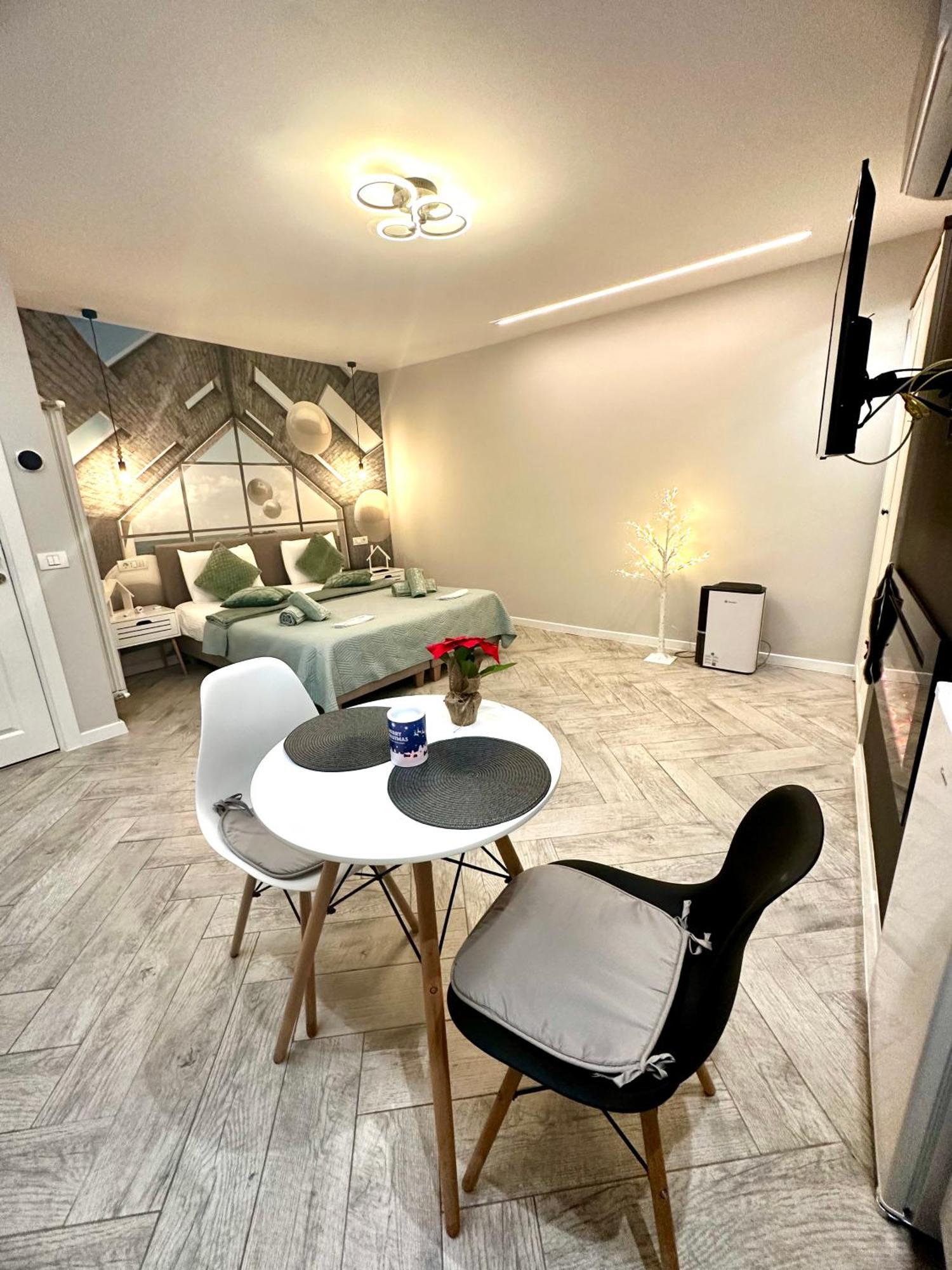 Stay Inn Central Brasov Ap 4 Exterior foto